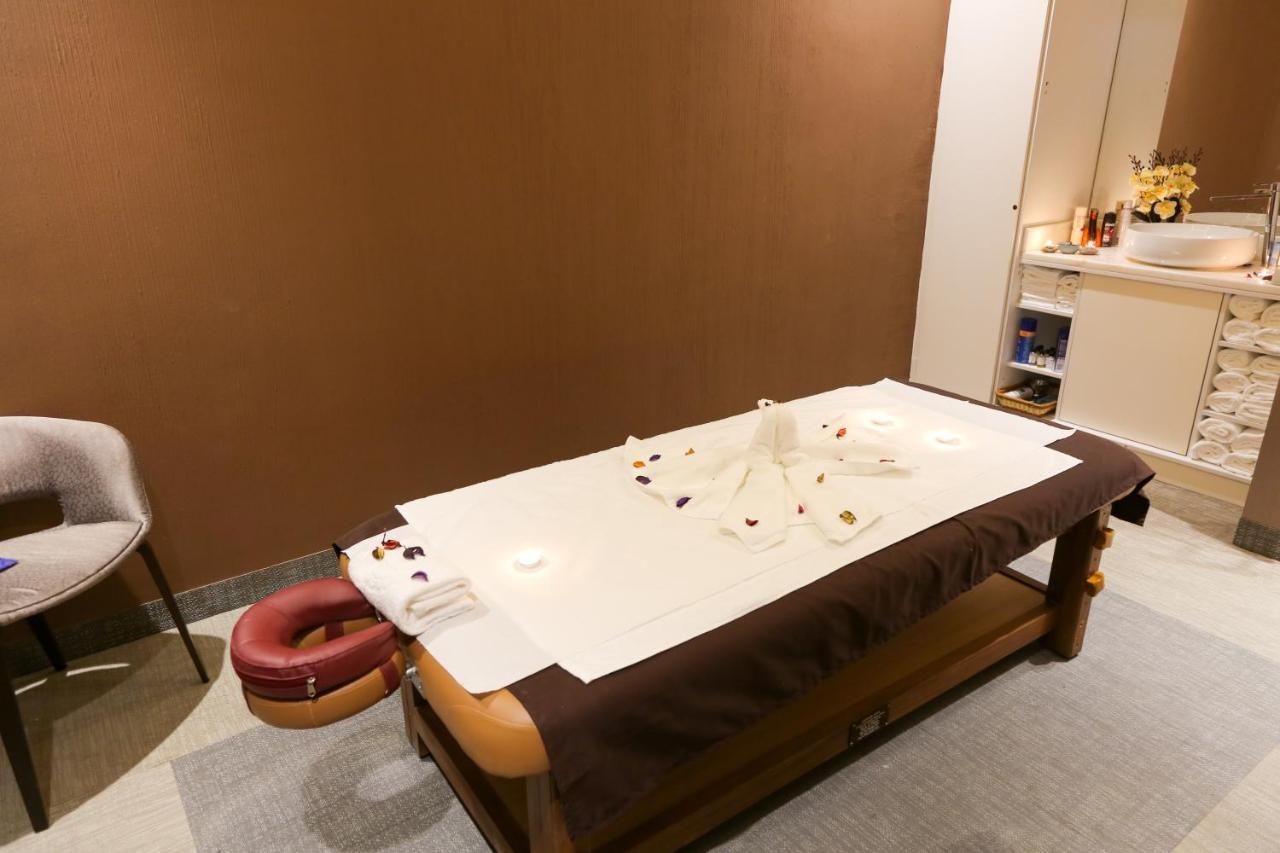 The B Premiere Hotel Doha Extérieur photo