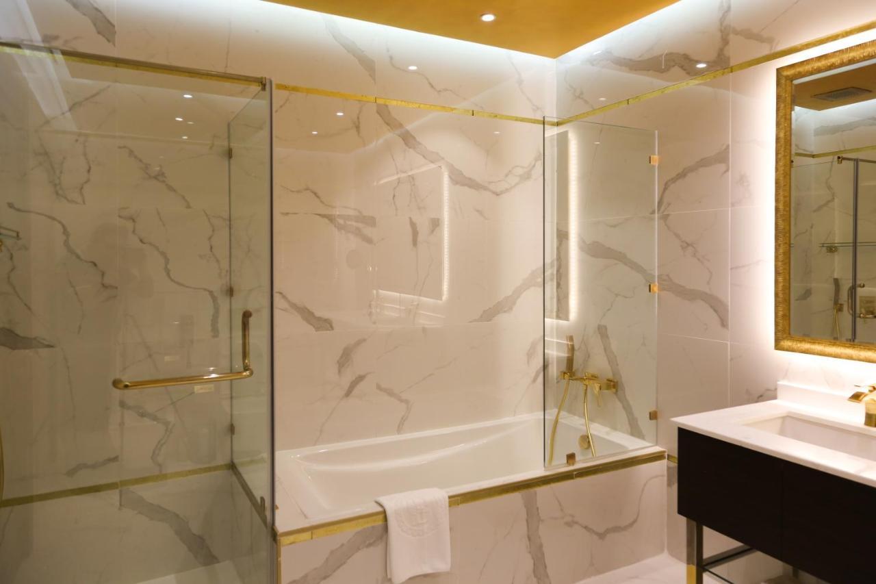 The B Premiere Hotel Doha Extérieur photo